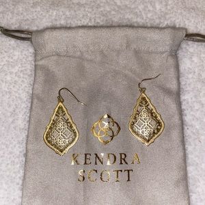 KENDRA SCOTT addie gold drop earrings